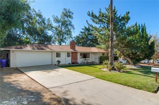 11775 Auburn Avenue, Yucaipa, CA 92399