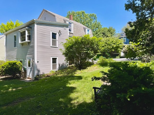 65 Oak, Lexington, MA 02421