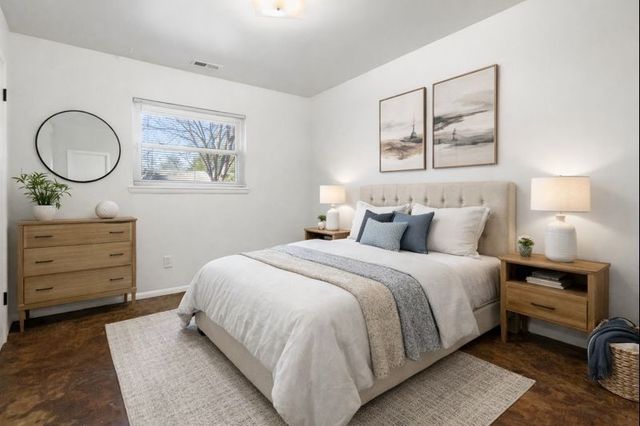 3354 N Martin Avenue, Fayetteville, AR 72703