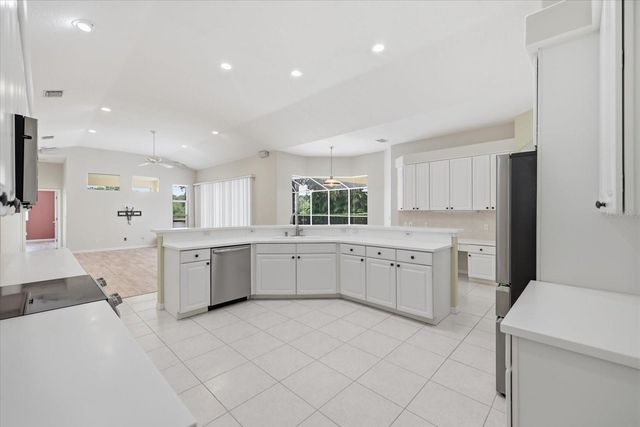 4956 BRIDGEHAMPTON BOULEVARD, Sarasota, FL 34238