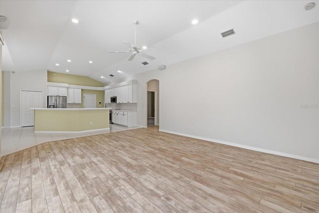 4956 BRIDGEHAMPTON BOULEVARD, Sarasota, FL 34238