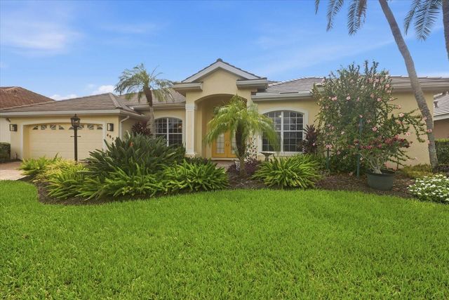 4956 BRIDGEHAMPTON BOULEVARD, Sarasota, FL 34238