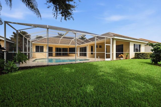4956 BRIDGEHAMPTON BOULEVARD, Sarasota, FL 34238