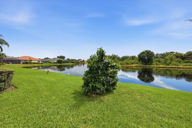 4956 BRIDGEHAMPTON BOULEVARD, Sarasota, FL 34238