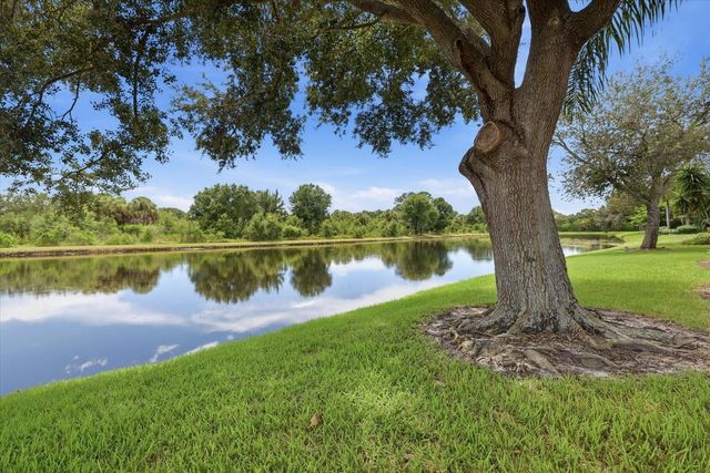 4956 BRIDGEHAMPTON BOULEVARD, Sarasota, FL 34238