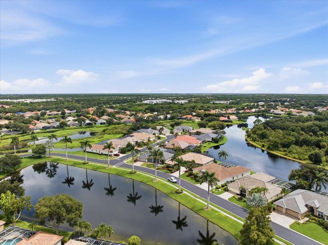 4956 BRIDGEHAMPTON BOULEVARD, Sarasota, FL 34238