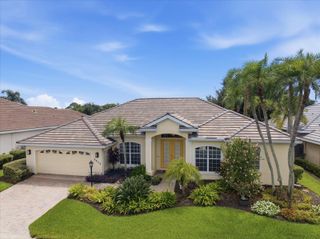 4956 BRIDGEHAMPTON BOULEVARD, Sarasota, FL 34238