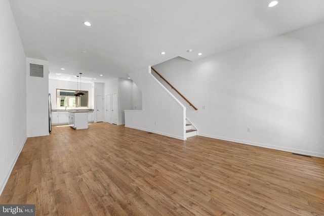 3118 PIERVIEW LN, Philadelphia, PA 19125