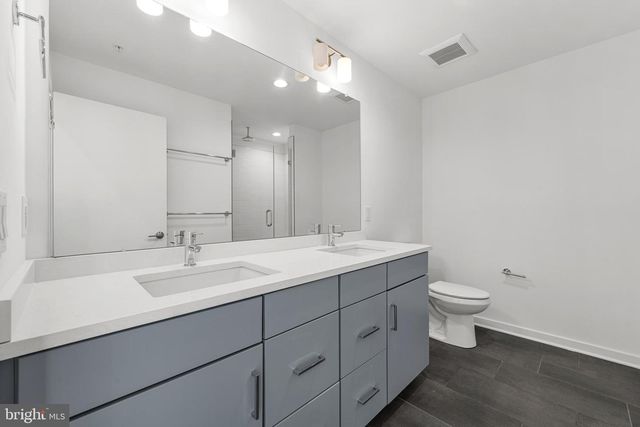 3118 PIERVIEW LN, Philadelphia, PA 19125