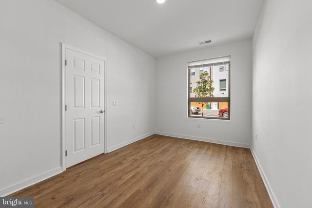 3118 PIERVIEW LN, Philadelphia, PA 19125