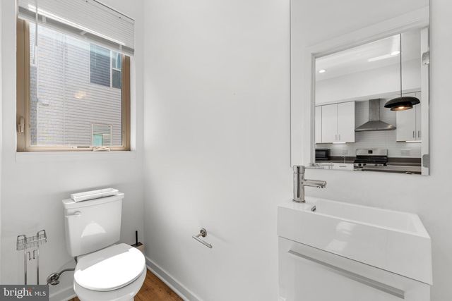 3118 PIERVIEW LN, Philadelphia, PA 19125