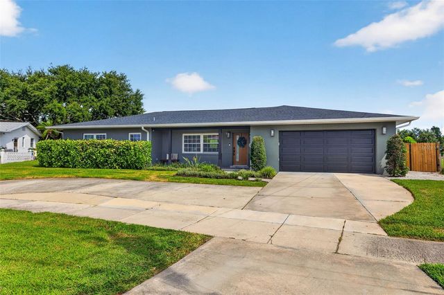 2101 37TH STREET N, St Petersburg, FL 33713