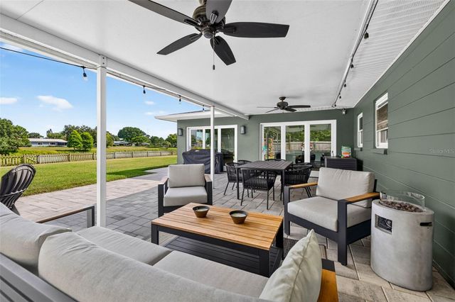 2101 37TH STREET N, St Petersburg, FL 33713