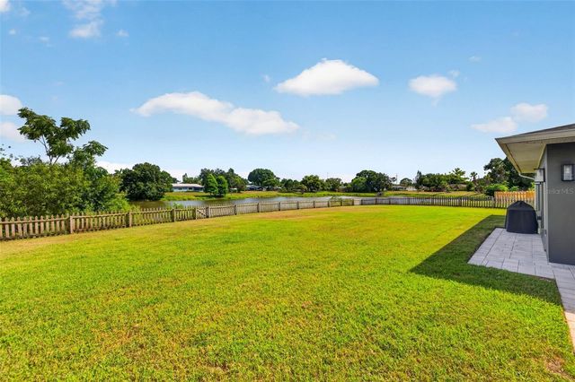 2101 37TH STREET N, St Petersburg, FL 33713