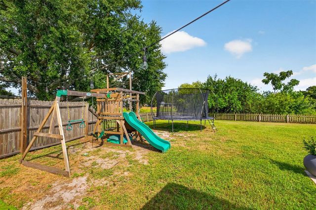 2101 37TH STREET N, St Petersburg, FL 33713
