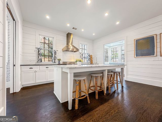 9139 Selborne Lane, Chattahoochee Hills, GA 30268
