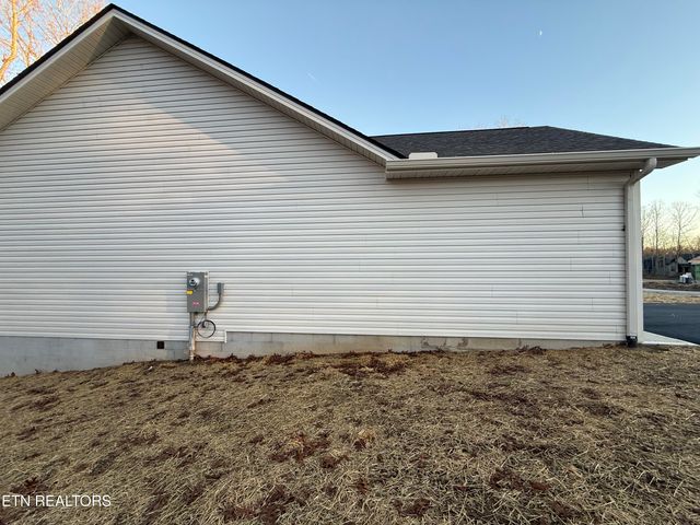 349 Annabelle Way, Jamestown, TN 38556