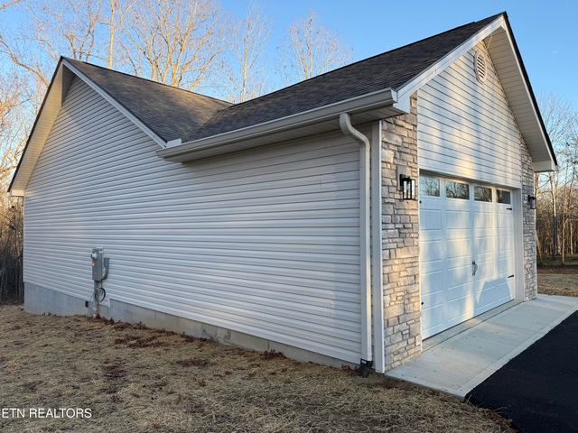 349 Annabelle Way, Jamestown, TN 38556