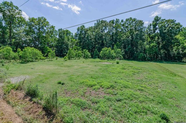 Woodward Dr, Baker, LA 70714