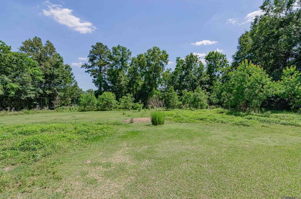 Woodward Dr, Baker, LA 70714