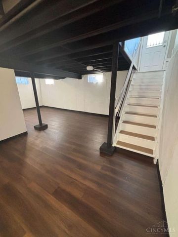 7909 Burgundy Lane, Cincinnati, OH 45224