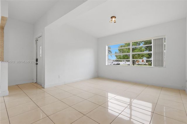 6448 Funston Street, Hollywood, FL 33023