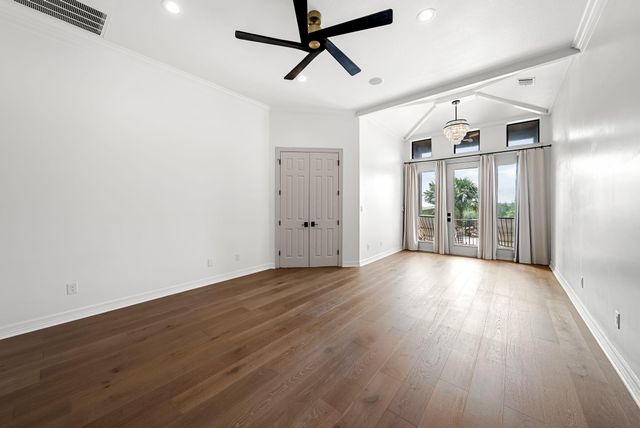 1801 Eagles Glen CV, Austin, TX 78732