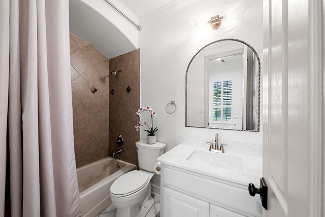 1801 Eagles Glen CV, Austin, TX 78732