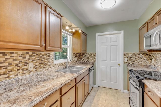 380 JULIA AVENUE, Orange City, FL 32763