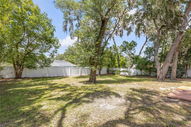 380 JULIA AVENUE, Orange City, FL 32763