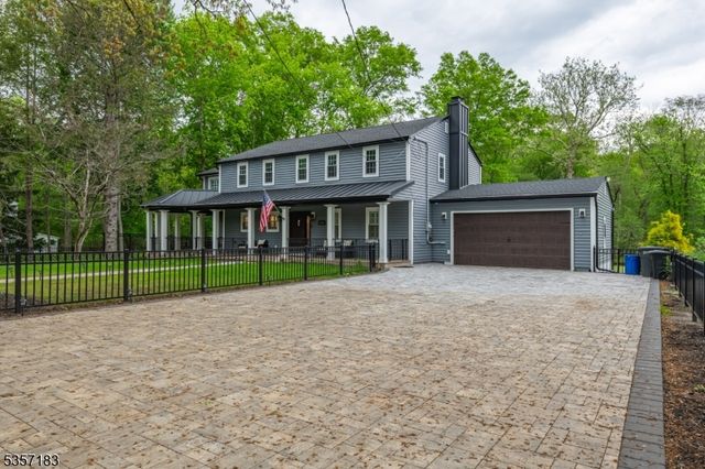 276 River Drive, River Vale Twp., NJ 07675