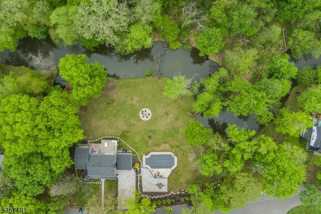 276 River Drive, River Vale Twp., NJ 07675