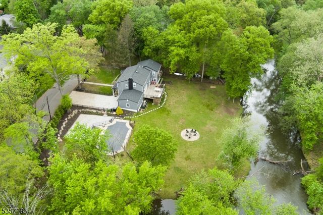 276 River Drive, River Vale Twp., NJ 07675