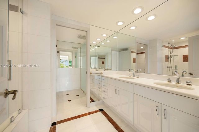 155 Ocean Lane Drive 600, Key Biscayne, FL 33149