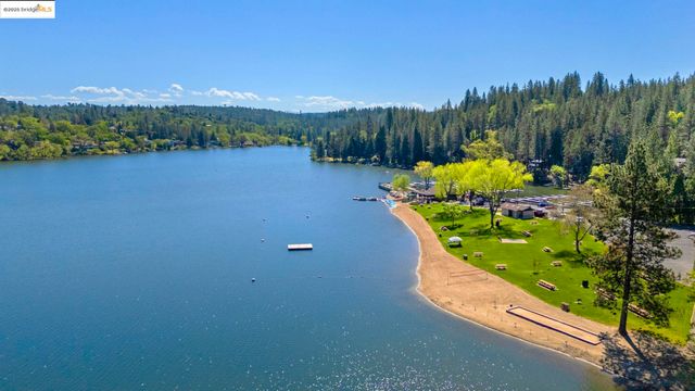 19779 Pine Mountain Dr, Groveland, CA 95321