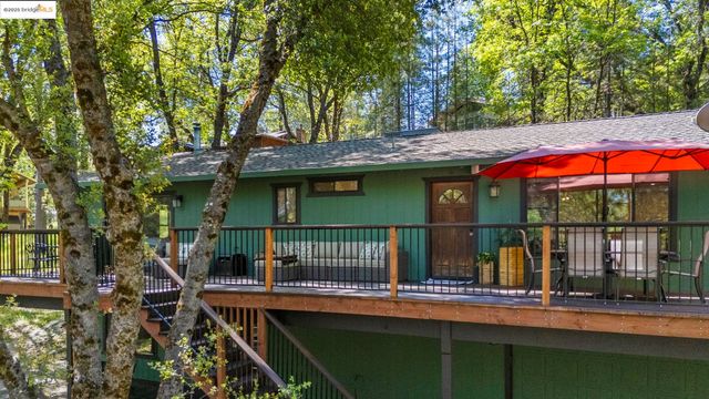 19779 Pine Mountain Dr, Groveland, CA 95321