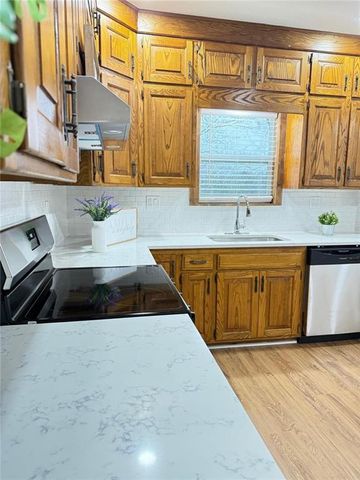 2939 N 44th Street, Kansas City, KS 66104