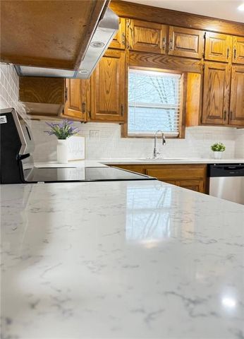 2939 N 44th Street, Kansas City, KS 66104