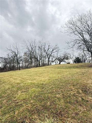 2939 N 44th Street, Kansas City, KS 66104