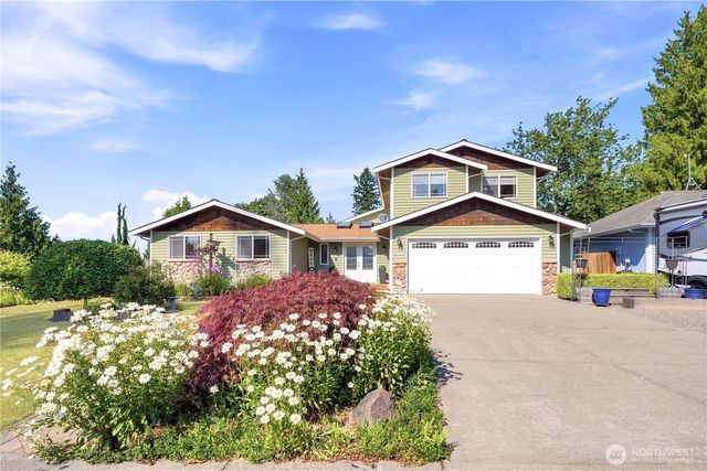 20611 6th Place W, Lynnwood, WA 98036