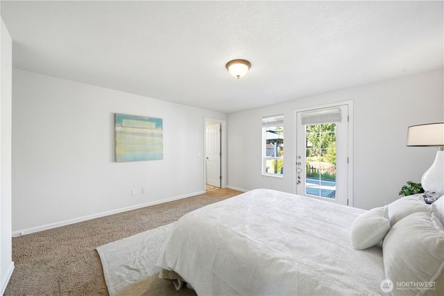 20611 6th Place W, Lynnwood, WA 98036
