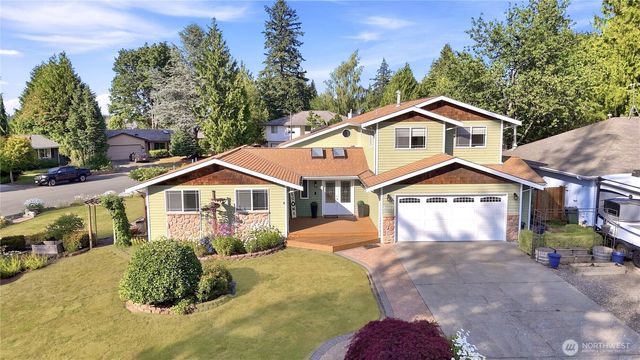 20611 6th Place W, Lynnwood, WA 98036