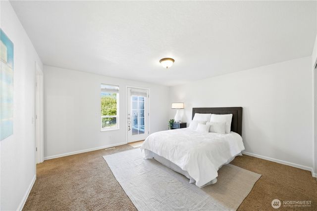 20611 6th Place W, Lynnwood, WA 98036