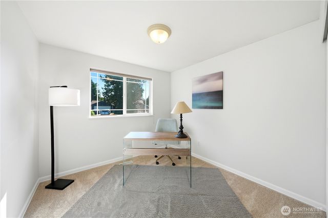 20611 6th Place W, Lynnwood, WA 98036