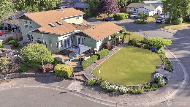 20611 6th Place W, Lynnwood, WA 98036