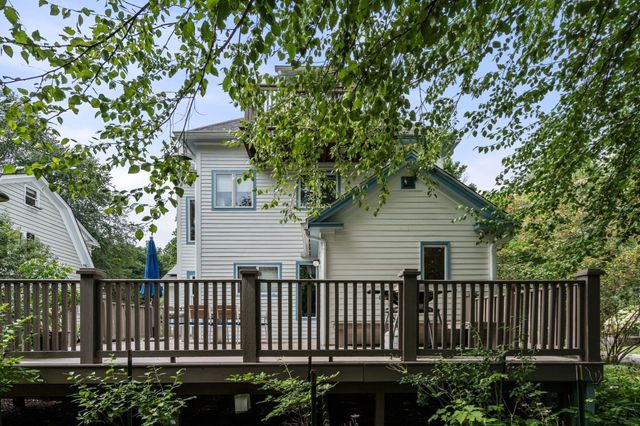 63 Massasoit St, Northampton, MA 01060