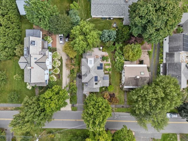 63 Massasoit St, Northampton, MA 01060