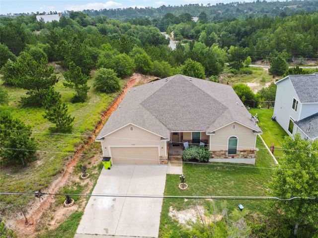 173 Kipahulu DR, Bastrop, TX 78602