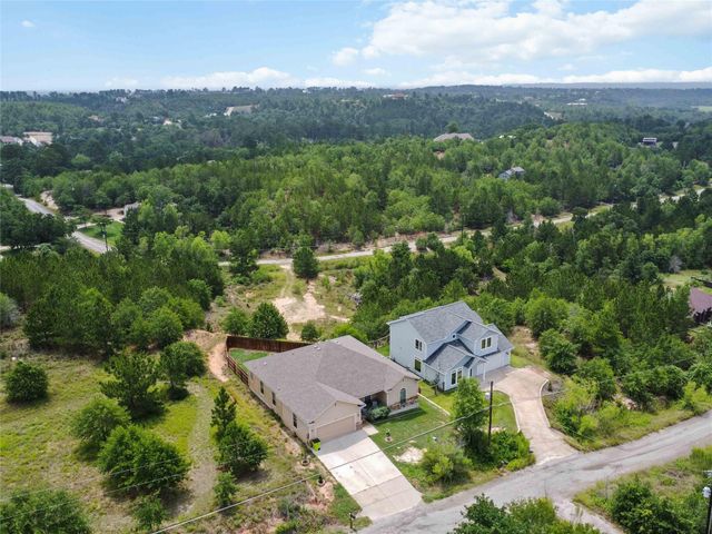 173 Kipahulu DR, Bastrop, TX 78602
