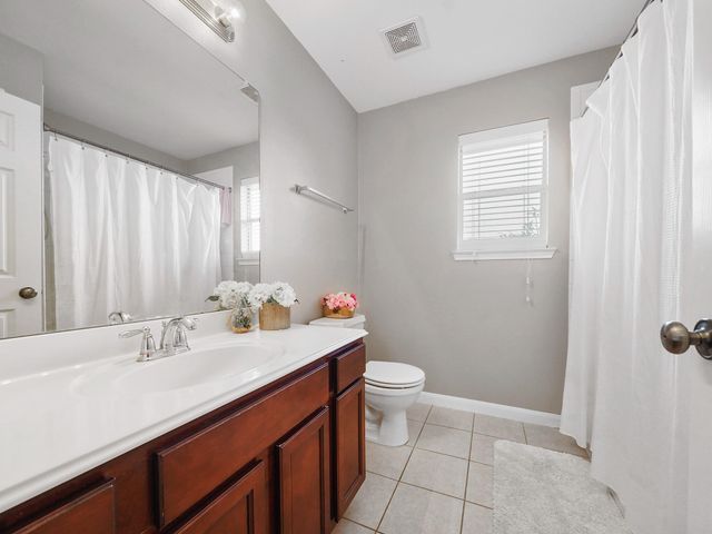 4487 Gran Canary Drive, League City, TX 77573